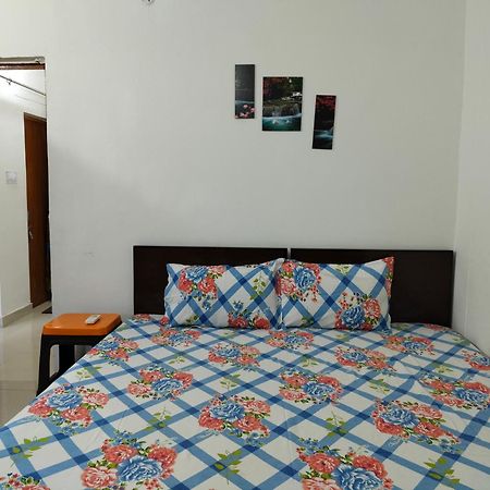 Sharda Homestay Ayodhya المظهر الخارجي الصورة